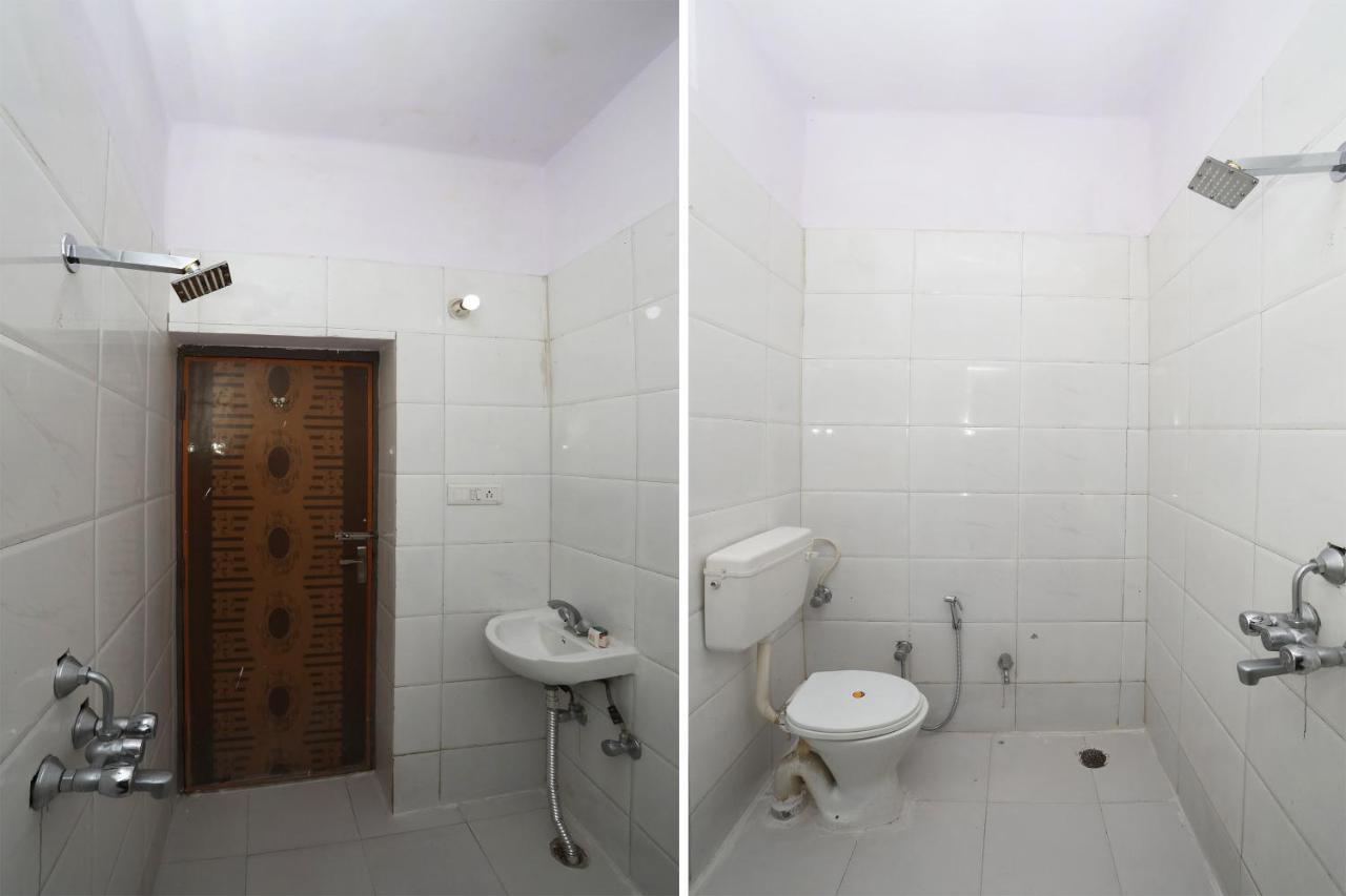 Oyo 29411 Hotel Vanshika Агра Экстерьер фото